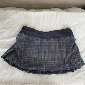 Lululemon Skort | Black / Purple Plaid Pattern | Size 8